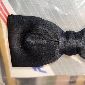 AAFES Clip-On Black Bow Tie – Military Dress – NEW